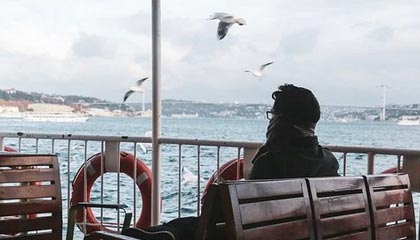 差点扩大比分！卡多索小禁区线上得球打门，侯森近距离救险